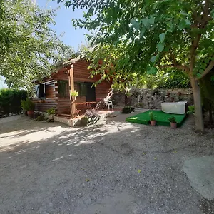 https://cabana-de-madera-la-encina.es-andalucia.com
