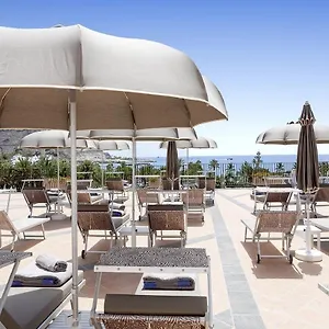 Aparthotel Idyll - Adults Only