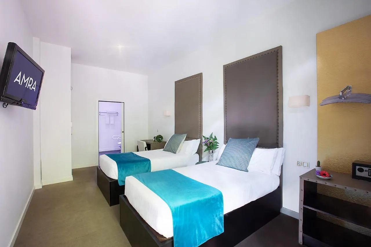 Amra Barcelona Caspe Guest House
