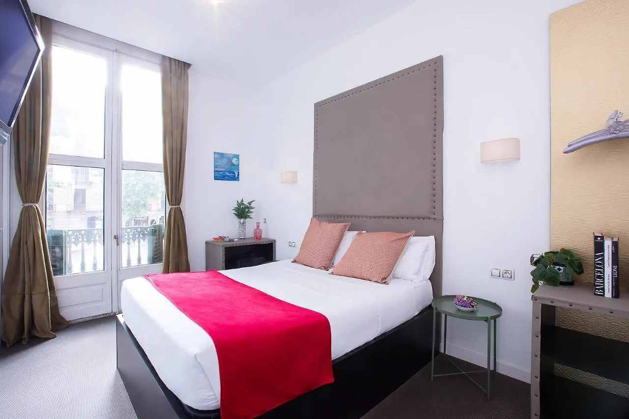 Amra Barcelona Caspe Guest House