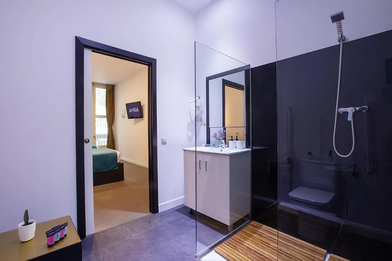 Amra Barcelona Caspe Guest House