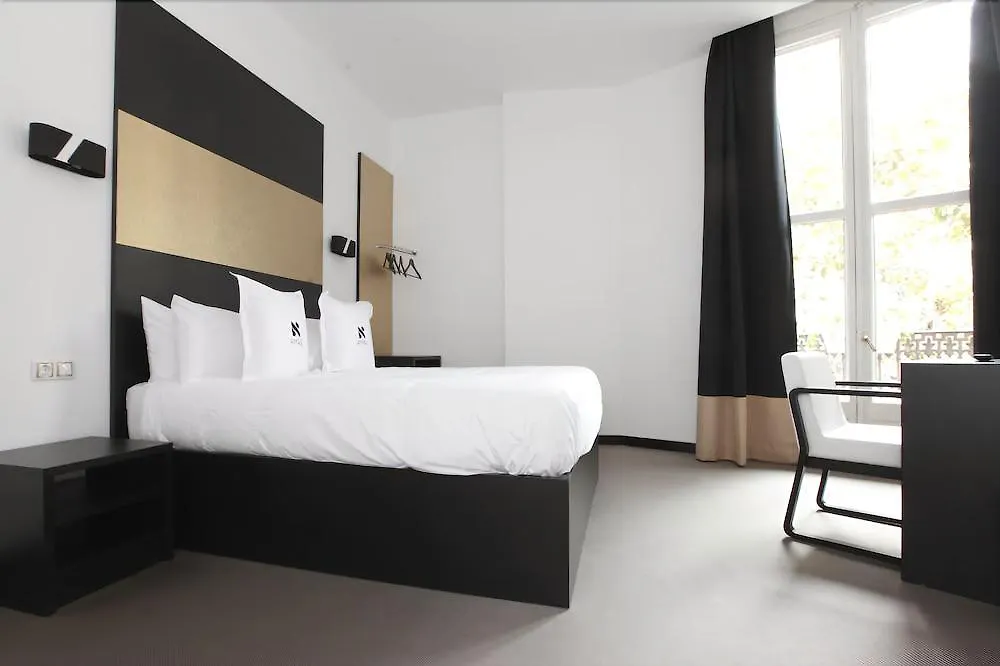 Amra Barcelona Caspe Guest House 2*,  Spain